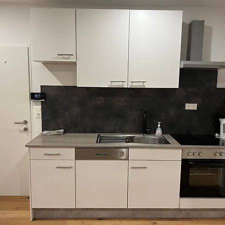 Main Square Loft For 6 * Wiener Neustadt