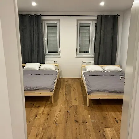 Main Square Loft For 6 Apartment Wiener Neustadt