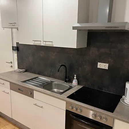 Main Square Loft For 6 Apartment *